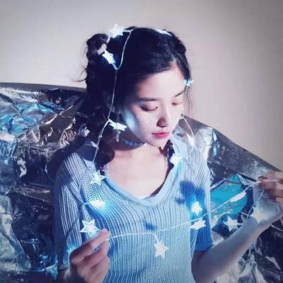 蓝色控看过来！29张高清唯美女生QQ头像合集