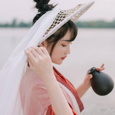 24张高清淡雅古风女生头像，氛围感拉满