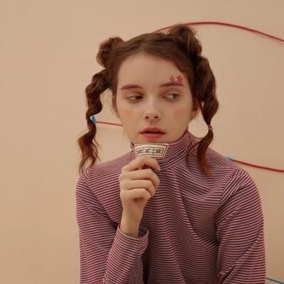 21张欧美搞怪个性女生头像 高清大图合集