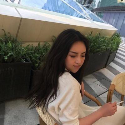 34张高清女生森系头像！清新绿调氛围感拉满