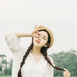 30张高清清新唯美女生头像 氛围感拉满的好看头像合集