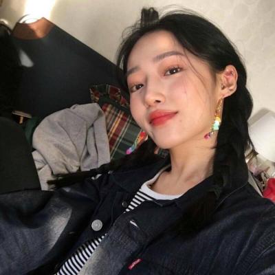 22张高清真实素颜女生头像 日常感拉满的好看头像合集
