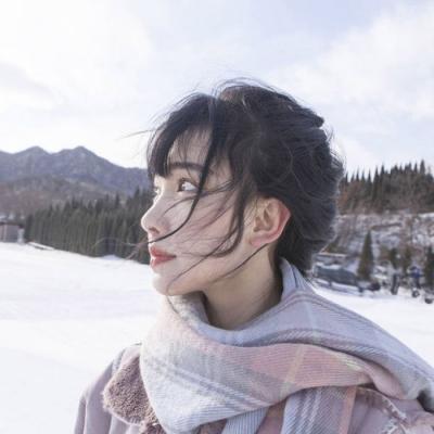 20张氛围感拉满的女生意境微信头像合集
