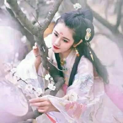 11张氛围感拉满的古风女生头像 每一张都美到心坎里