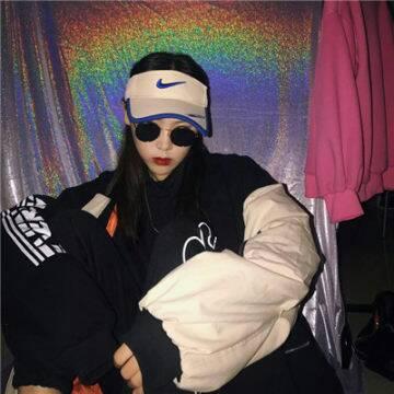 12张高清霸气超拽女生QQ头像 酷感拉满直接拿捏