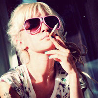 44张霸气拽酷抽烟女生头像 氛围感拉满的社会感女头