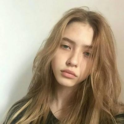 22张高清欧美风个性女生头像 好看又有范儿