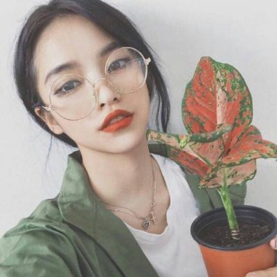 36张高清好看的女生唯美QQ头像大图
