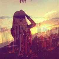 带伤感氛围感的女生QQ头像合集 12张朦胧意境款