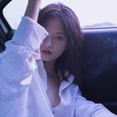 20张高清好看的简约意境女生头像合集