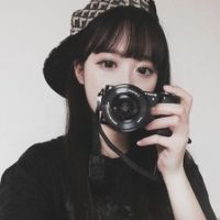 20张氛围感拉满！女生拿单反的唯美意境头像合集