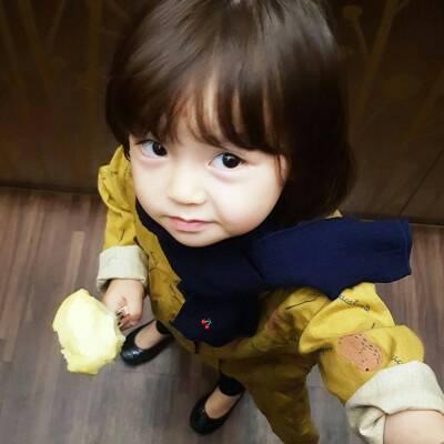 8张软萌小女孩头像 高清可爱女生小孩头像合集