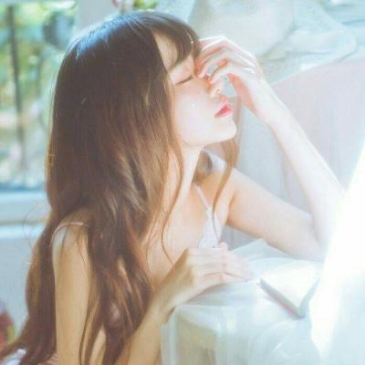 13张高清文艺森女头像合集 氛围感拉满