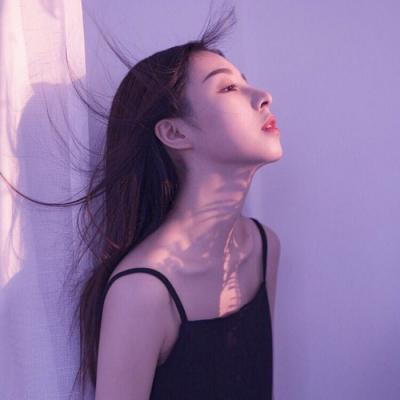 20张高清好看的简约意境女生头像合集