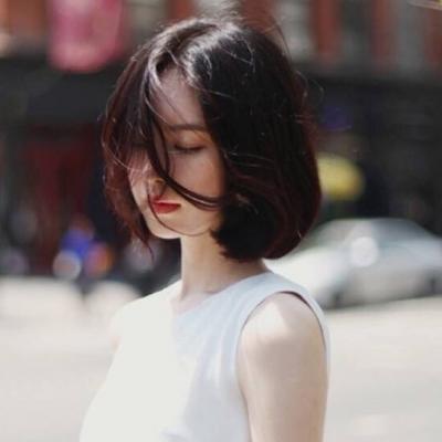 18张高清小清新短发女生头像合集