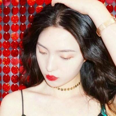 18张高清优雅成熟气质女生头像合集