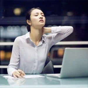 25张高清气质职业女性头像 精致高端职场形象照合集