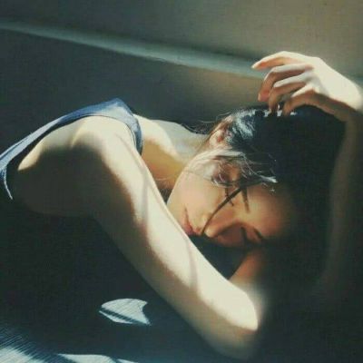 18张高清唯美意境女生头像 氛围感拉满