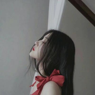 10张高清女生失落伤心头像合集