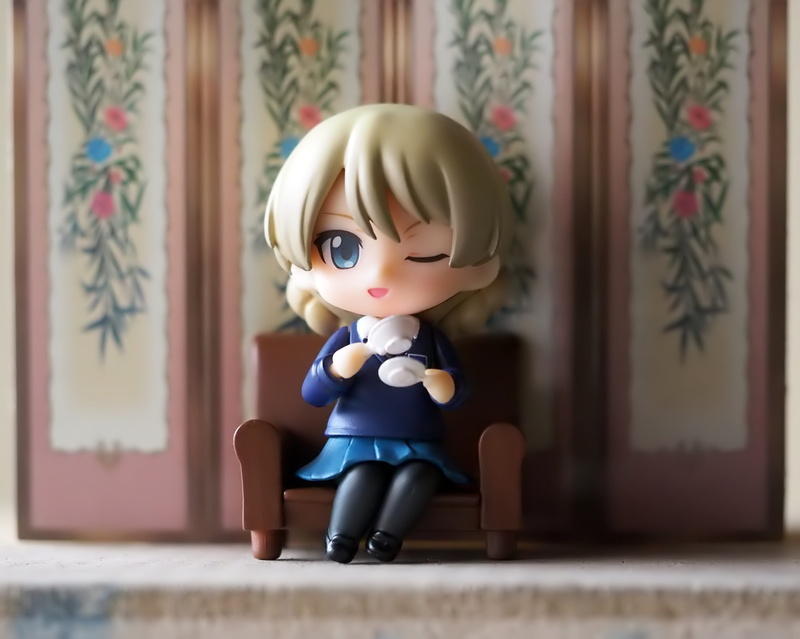 软萌少女茶歇手办，戳中童年二次元情怀