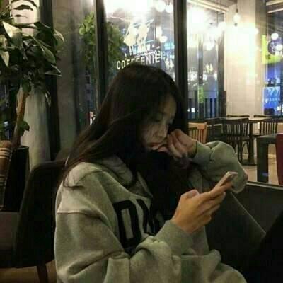 33张超拽霸气冷酷女生头像 高清好看直接用