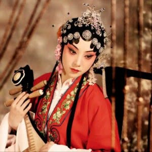 40张高清唯美女生戏子微信头像 古风头像合集