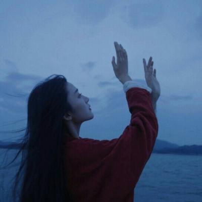 32张高清女生霸气高冷QQ头像合集