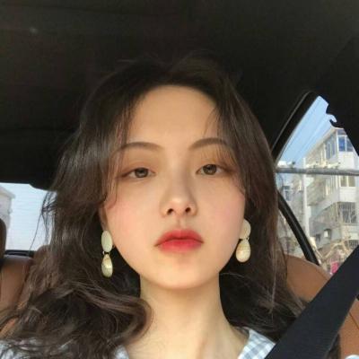 21张超飒女生微信头像 高清好看直接用