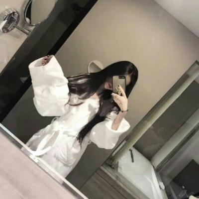 14张高清性感好身材女生头像合集