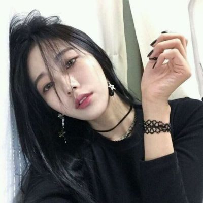 28张干净清爽的清纯女生头像合集