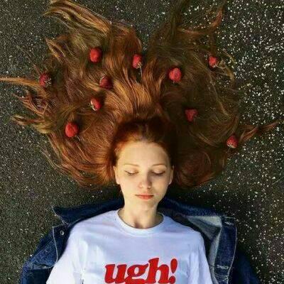 31张高清欧美风意境女生头像合集