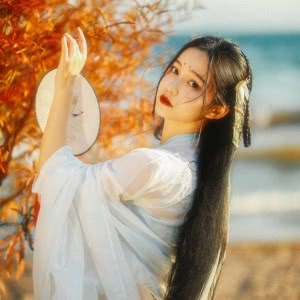 30张高清好看的唯美古典美女头像合集