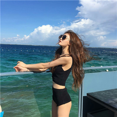 夏日清凉萌妹头像合集 12张可爱女生头像来啦