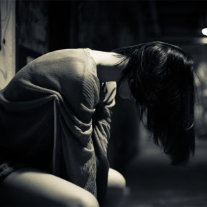 66张高清伤感女生孤独头像合集 适合换头像的氛围感素材