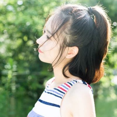 12张真人女生小清新QQ头像 清爽好看还可爱