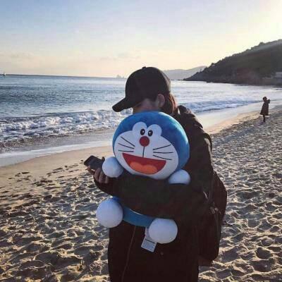 12张高清蓝色系清纯女生头像 氛围感拉满