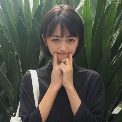 34张高清女生森系头像！清新绿调氛围感拉满