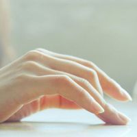 女生手部唯美意境头像合集 21张好看头像分享