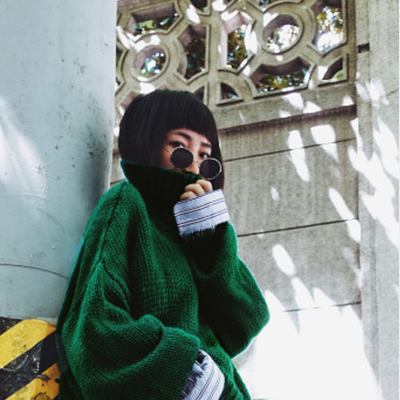 13张超拽霸气女生QQ头像 够酷的女生头像大图