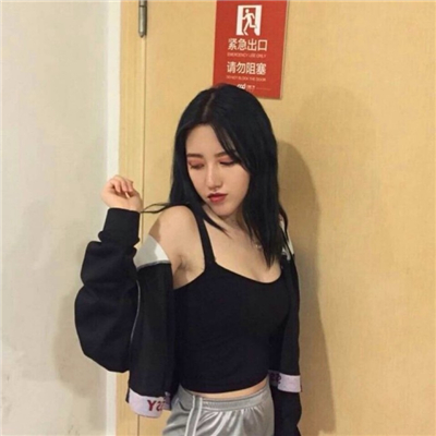 带纹身的霸气社会女生头像 16张高清最新合集