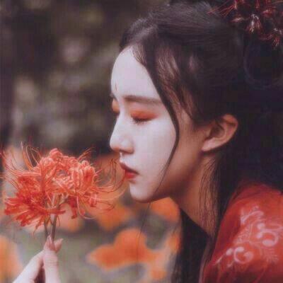 14张高清红衣霸气古风女生真人头像合集