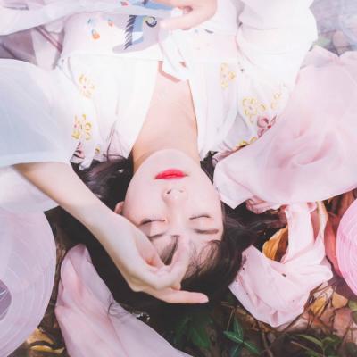 23张高清好看的女生古风微信头像，氛围感拉满