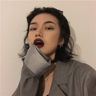 22张高清女生霸气冷酷头像 适合当QQ头像的好看款式