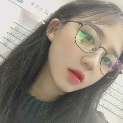 28张干净清爽的清纯女生头像合集