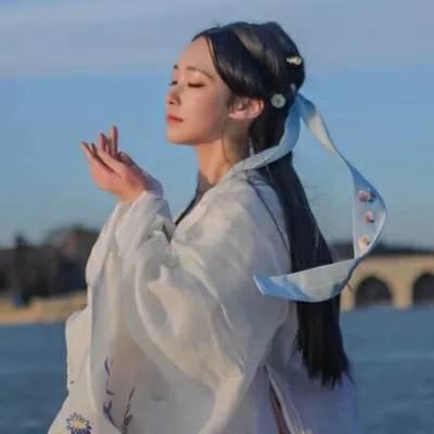 24张古风氛围感女生头像 清纯唯美还自带意境感