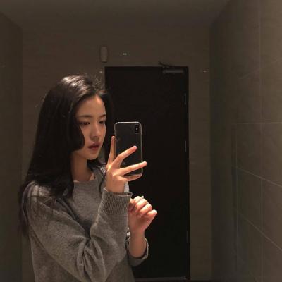 超拽霸气女生个性头像合集 32张高清大图任你挑