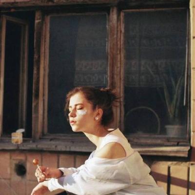 36张高清欧美范外国女生头像 适合当微信头像的都在这了