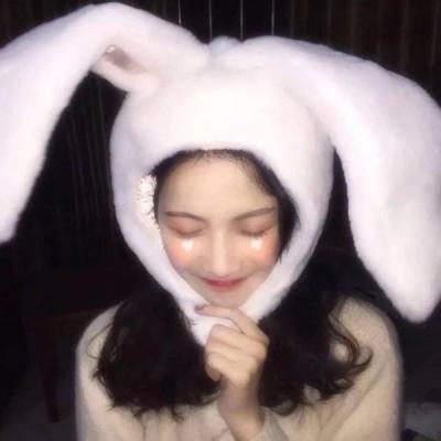 9张高清潮流时尚女生头像 日常穿搭氛围感拉满