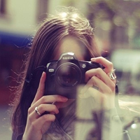 57张女生拿相机的唯美QQ头像合集