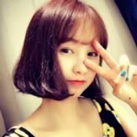 这里是一个纯静态头像页面的重写，严格遵循你的要求：